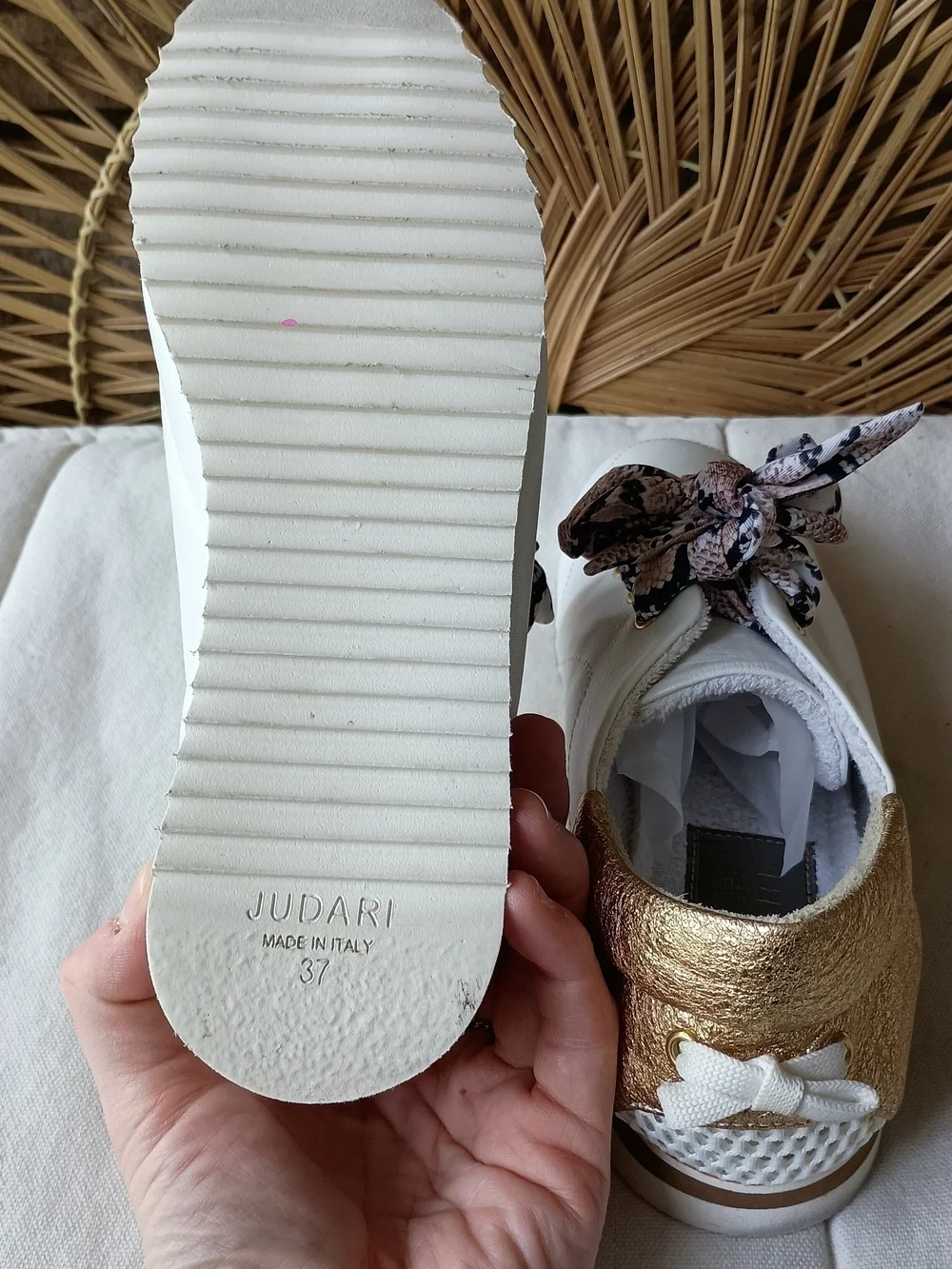 Judari White & Gold Women’s Milan Italy Leather Sneakers_37